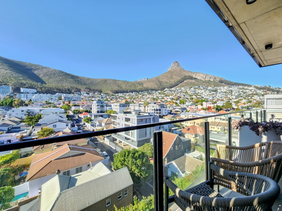 2 Bedroom Property for Sale in Sea Point Western Cape